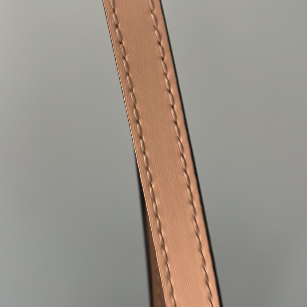 Michael Kors leather bag - Picture 4 of 10